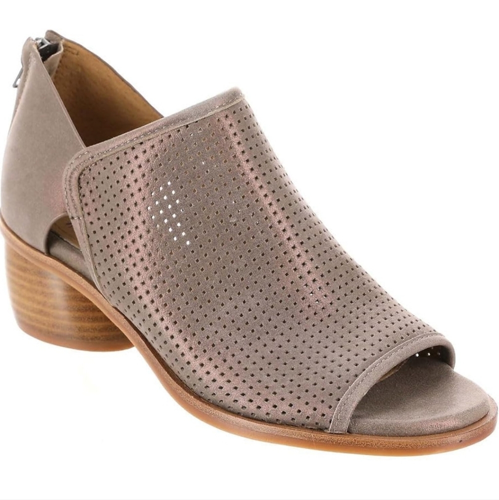 NEW Söfft Carleigh Women's Perforated Peep-Toe Heel Sandal Shoes - Gray size 8.5